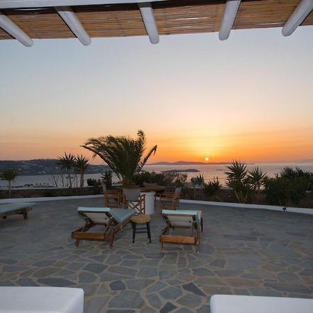 Bellou Suites Mykonos Town Esterno foto