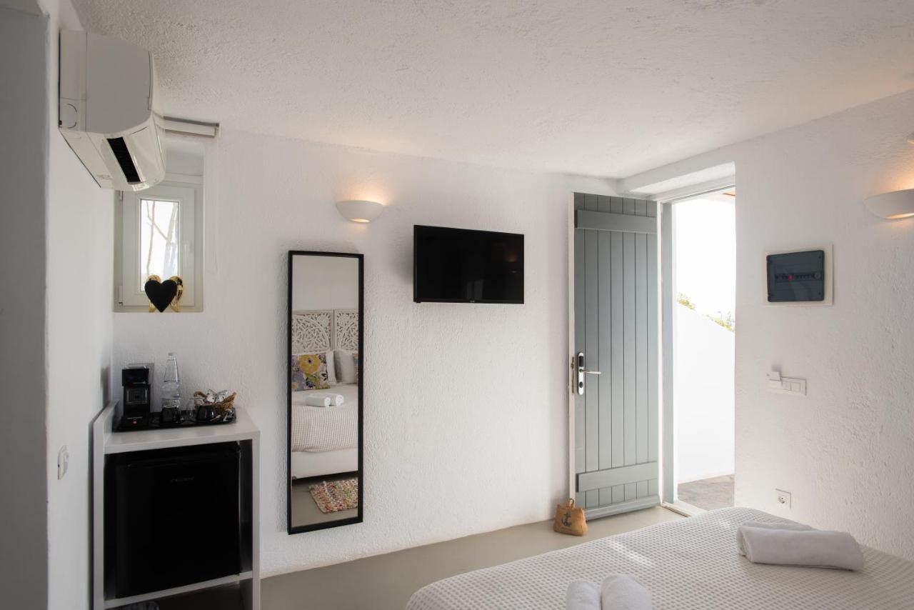 Bellou Suites Mykonos Town Esterno foto