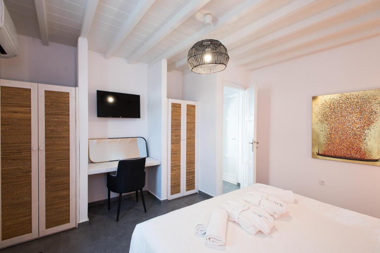 Bellou Suites Mykonos Town Esterno foto