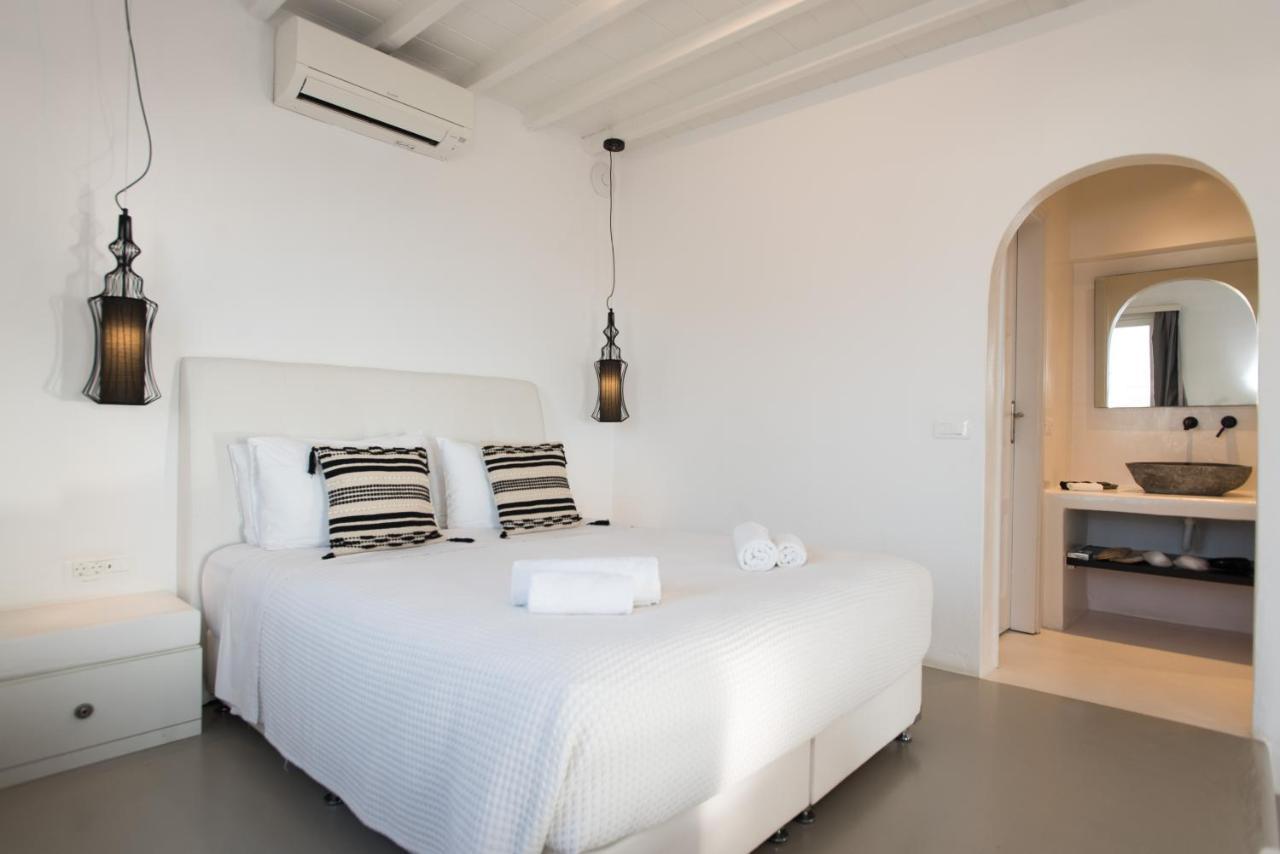 Bellou Suites Mykonos Town Esterno foto