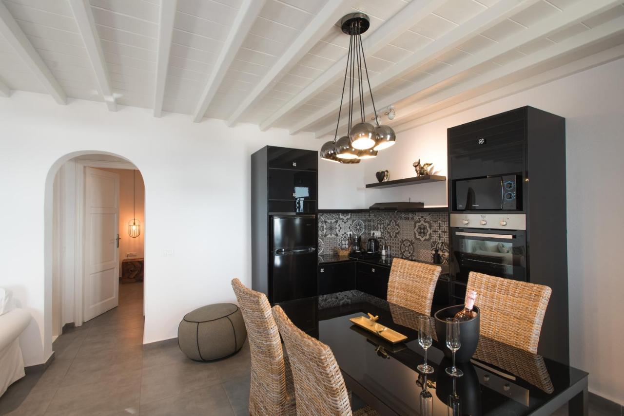 Bellou Suites Mykonos Town Esterno foto