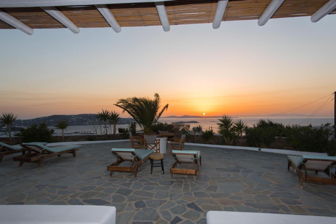 Bellou Suites Mykonos Town Esterno foto