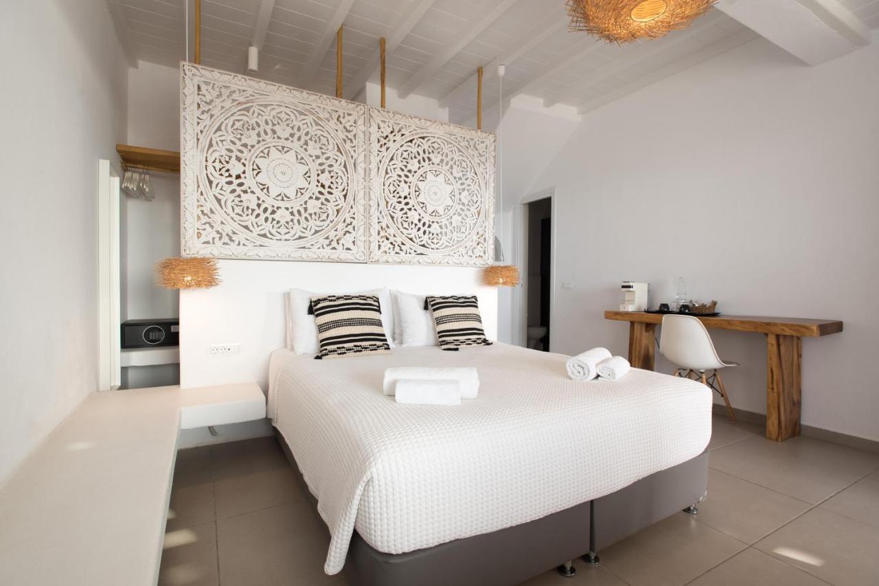 Bellou Suites Mykonos Town Esterno foto