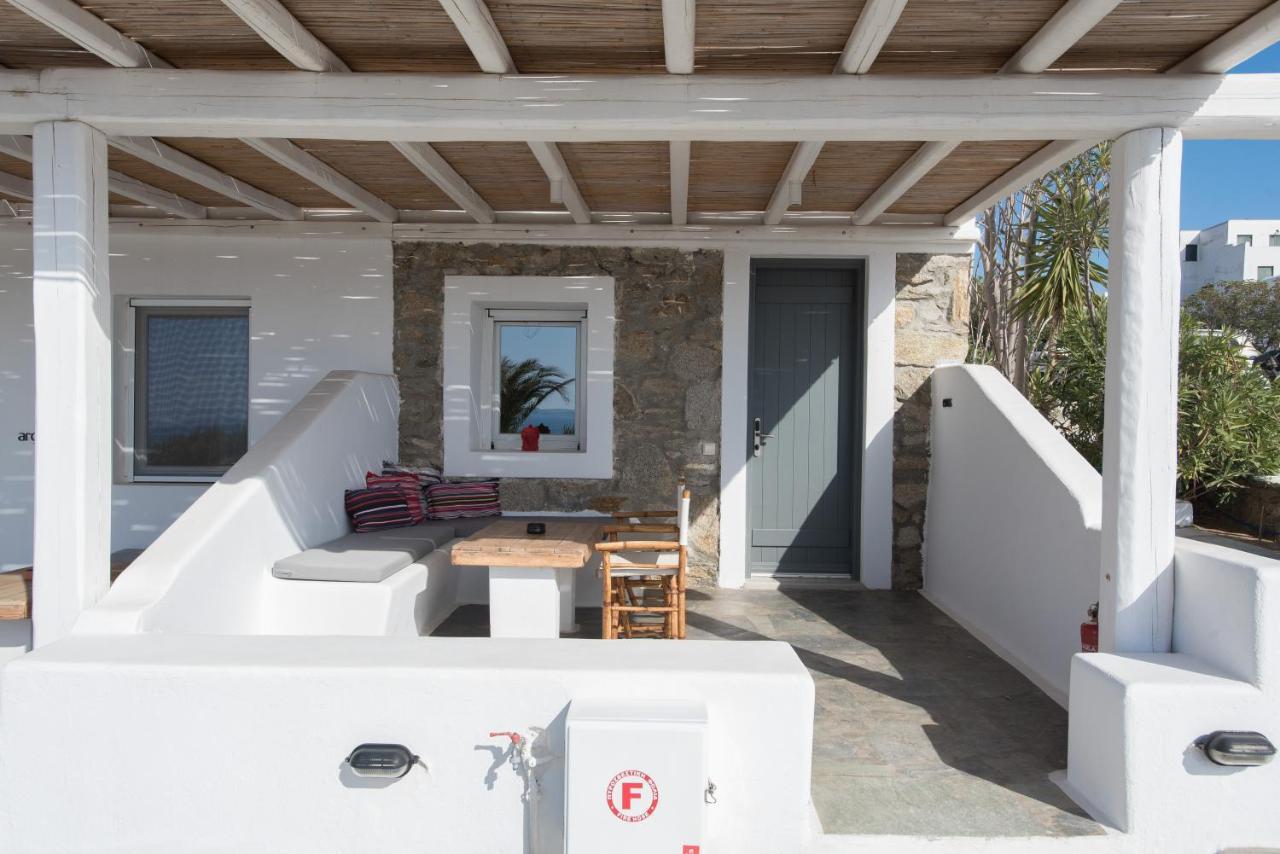 Bellou Suites Mykonos Town Esterno foto