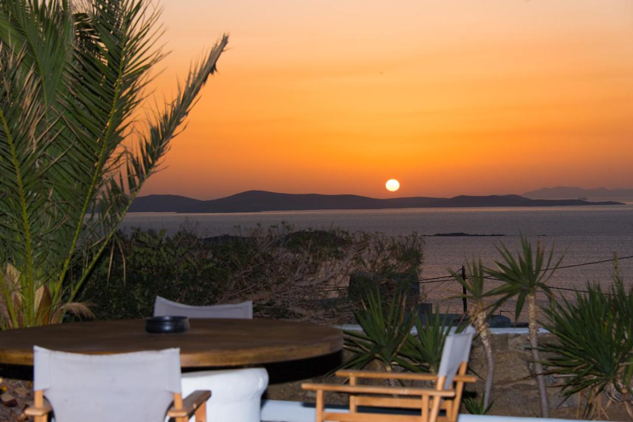 Bellou Suites Mykonos Town Esterno foto