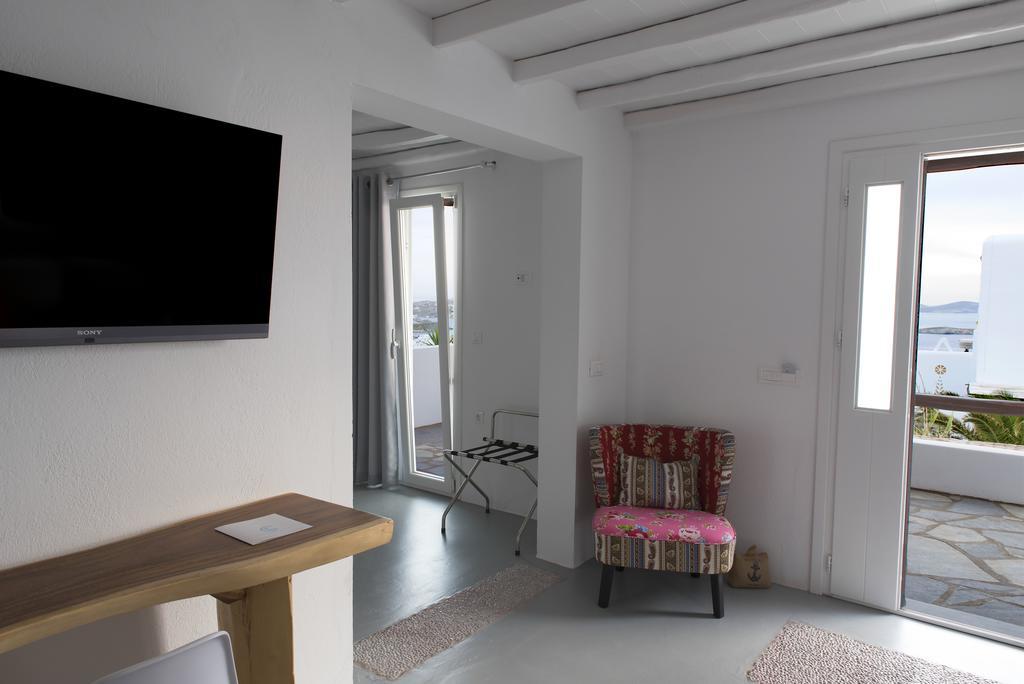 Bellou Suites Mykonos Town Esterno foto