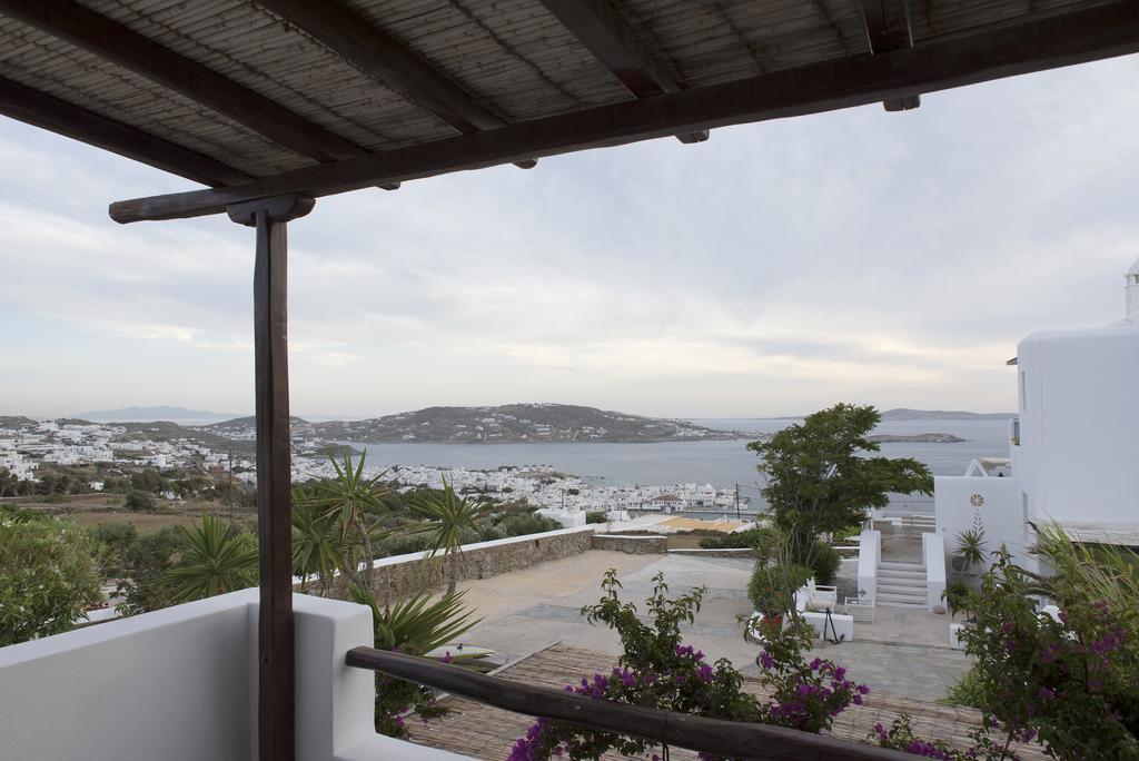 Bellou Suites Mykonos Town Esterno foto