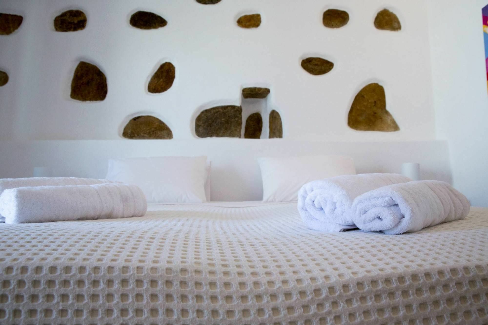 Bellou Suites Mykonos Town Esterno foto